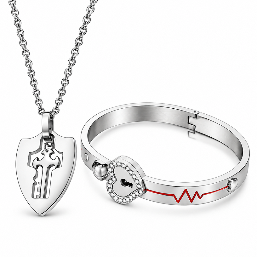 Conjunto Colar e Pulseira Chave e Coração com Projeção